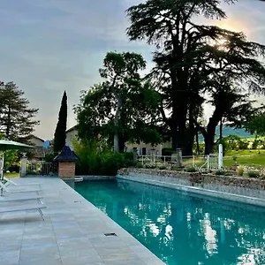 domaine-de-la-baisse.hotels-rhonealpes.com/
